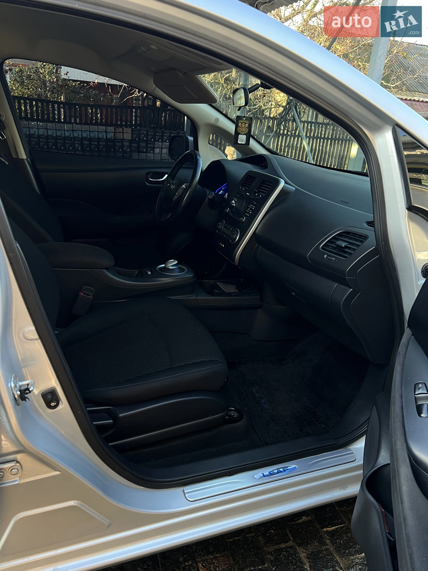 2014 Nissan Leaf - мініатюра 15