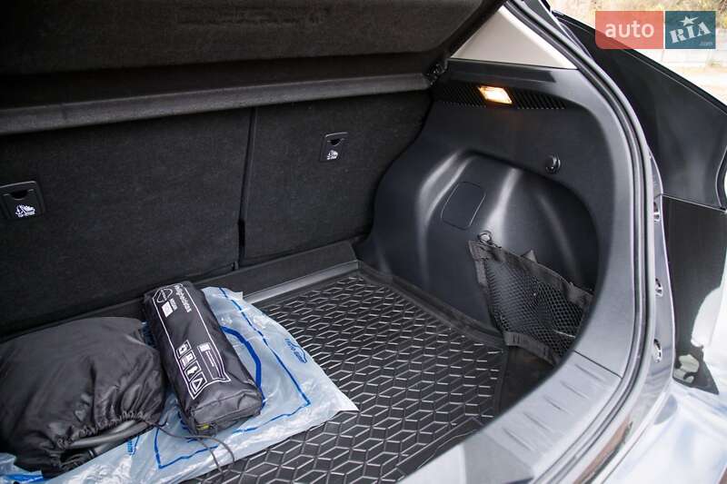 Хетчбек Nissan Leaf 2023 в Бердичеві