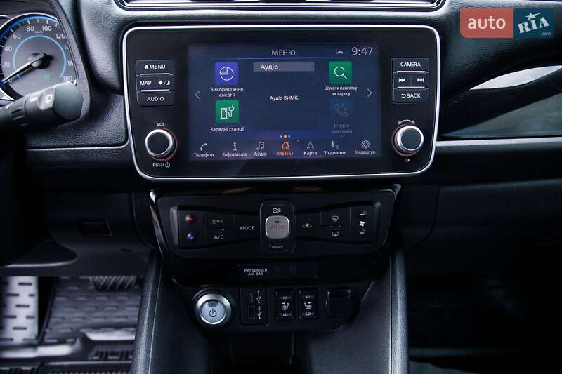 Хетчбек Nissan Leaf 2023 в Бердичеві