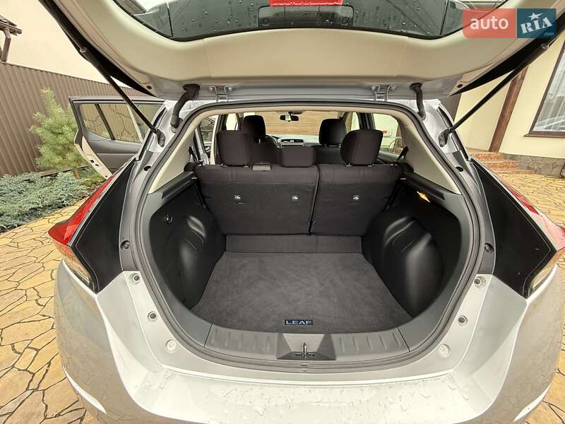 Хэтчбек Nissan Leaf 2022 в Виннице фото 11 Хэтчбек Nissan Leaf 2022 в Виннице