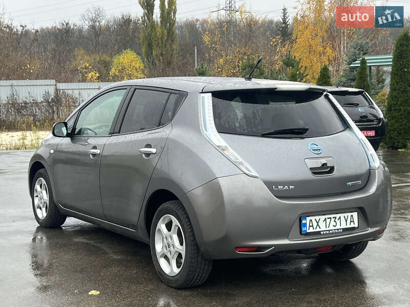 Хэтчбек Nissan Leaf 2014 в Харькове