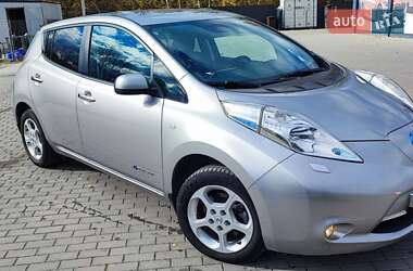 Хэтчбек Nissan Leaf 2015 в Каменец-Подольском