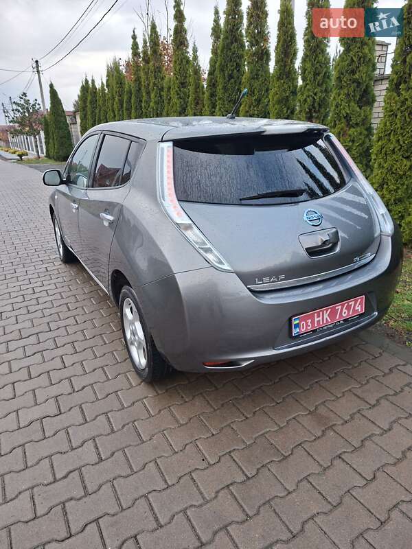 Хэтчбек Nissan Leaf 2013 в Луцке фото 4 Хэтчбек Nissan Leaf 2013 в Луцке