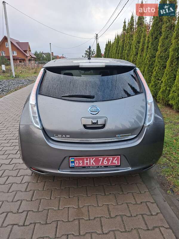 Хэтчбек Nissan Leaf 2013 в Луцке фото 5 Хэтчбек Nissan Leaf 2013 в Луцке