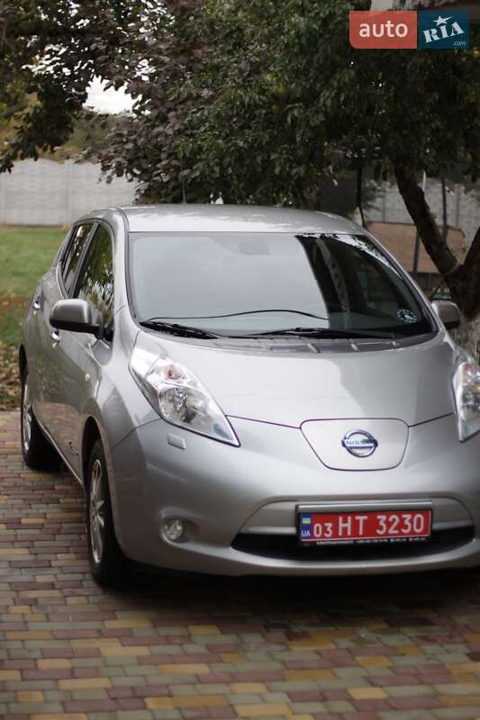 Хэтчбек Nissan Leaf 2016 в Днепре фото 10 Хэтчбек Nissan Leaf 2016 в Днепре