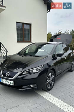 Хетчбек Nissan Leaf 2018 в Львові