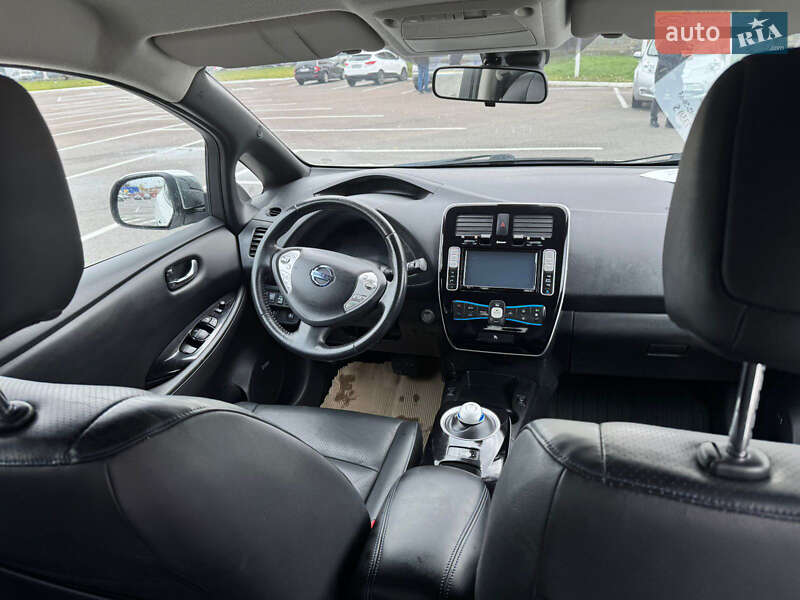 Хэтчбек Nissan Leaf 2015 в Житомире фото 8 Хэтчбек Nissan Leaf 2015 в Житомире