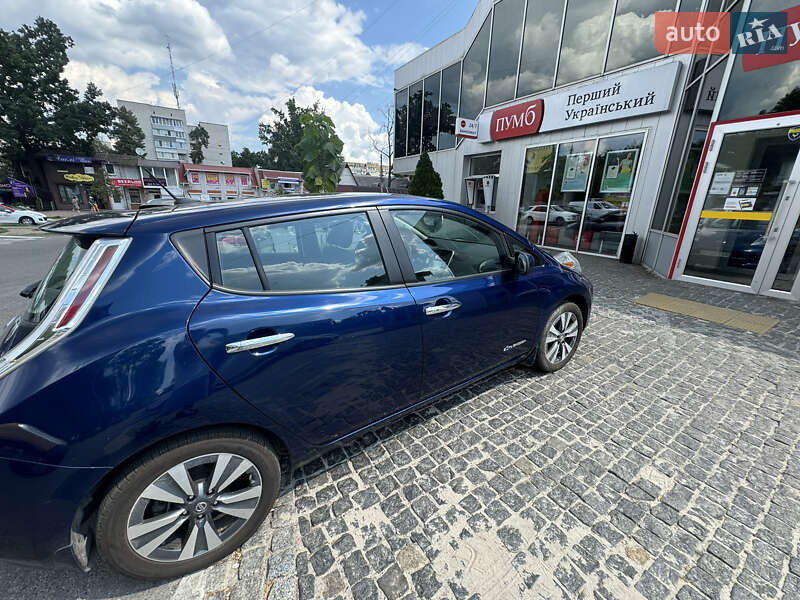 Хэтчбек Nissan Leaf 2017 в Обухове фото 3 Хэтчбек Nissan Leaf 2017 в Обухове