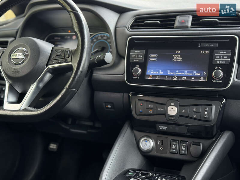 Хэтчбек Nissan Leaf 2019 в Киеве фото 23 Хэтчбек Nissan Leaf 2019 в Киеве