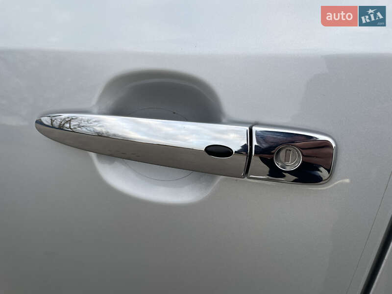 Хэтчбек Nissan Leaf 2018 в Тернополе фото 10 Хэтчбек Nissan Leaf 2018 в Тернополе