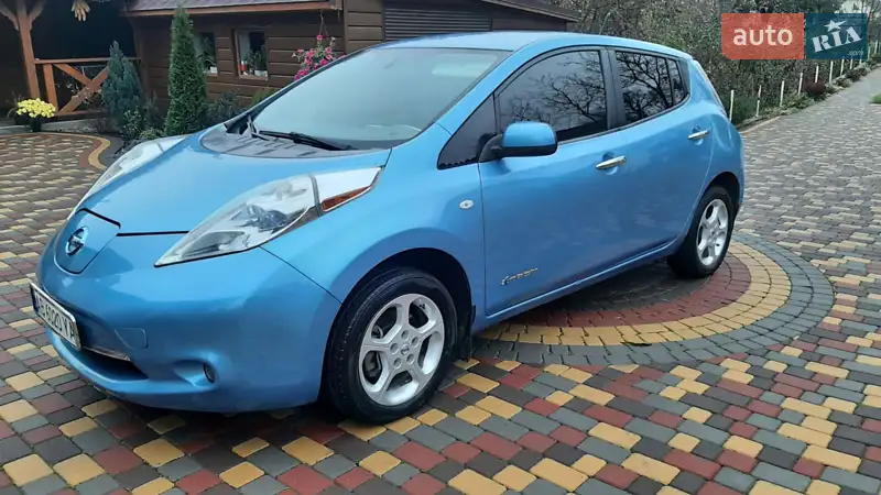 Nissan Leaf 2011