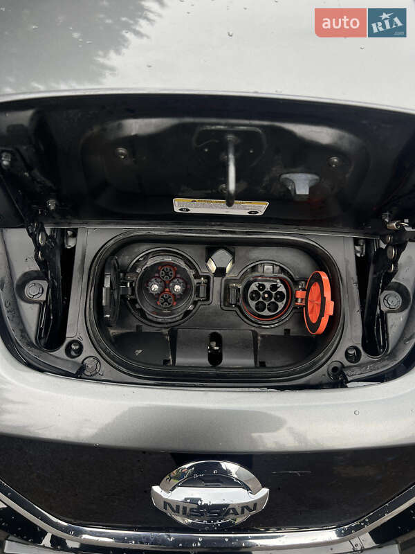 Хэтчбек Nissan Leaf 2021 в Львове фото 12 Хэтчбек Nissan Leaf 2021 в Львове
