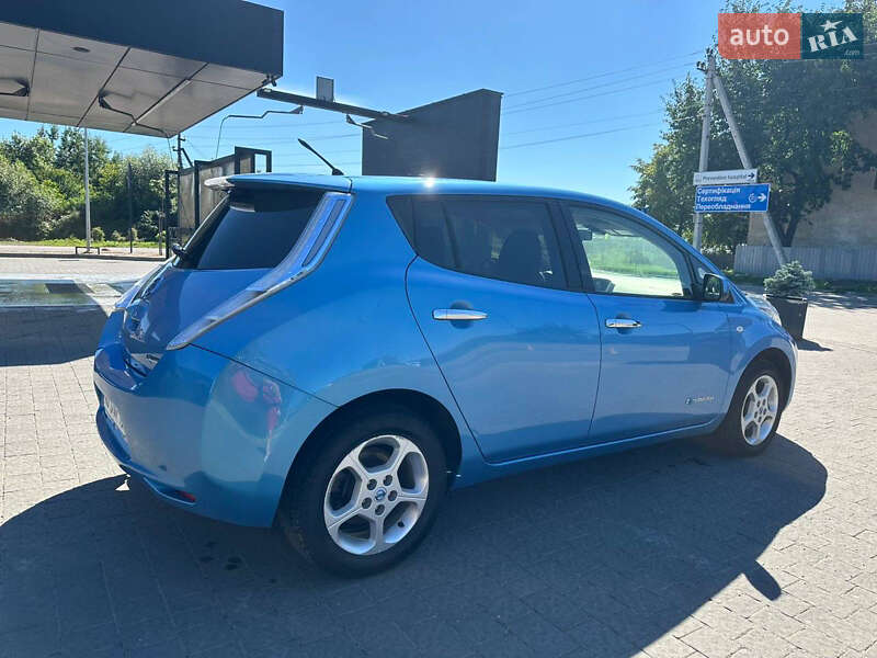 Хэтчбек Nissan Leaf 2012 в Ужгороде фото 13 Хэтчбек Nissan Leaf 2012 в Ужгороде