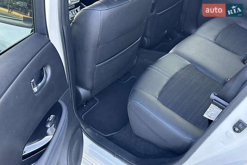 Хэтчбек Nissan Leaf 2018 в Ужгороде фото 19 Хэтчбек Nissan Leaf 2018 в Ужгороде