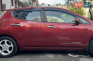 Хэтчбек Nissan Leaf 2014 в Киеве