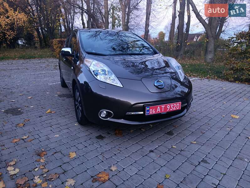 Хэтчбек Nissan Leaf 2016 в Киеве фото 9 Хэтчбек Nissan Leaf 2016 в Киеве