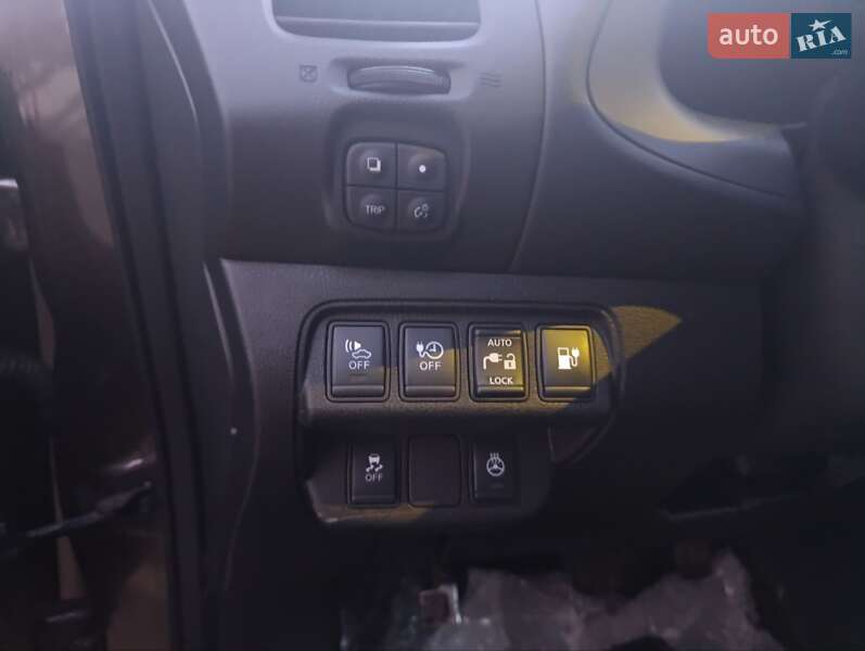 Хэтчбек Nissan Leaf 2016 в Киеве фото 50 Хэтчбек Nissan Leaf 2016 в Киеве