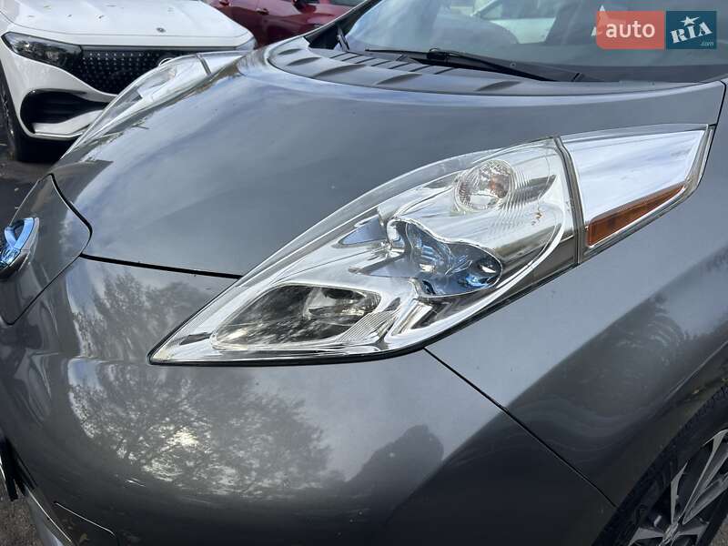 Хэтчбек Nissan Leaf 2014 в Одессе