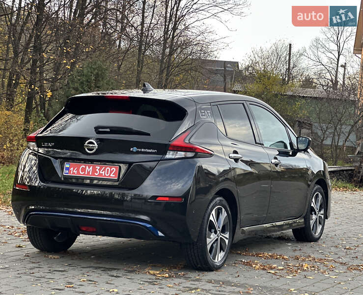 Хэтчбек Nissan Leaf 2021 в Долине