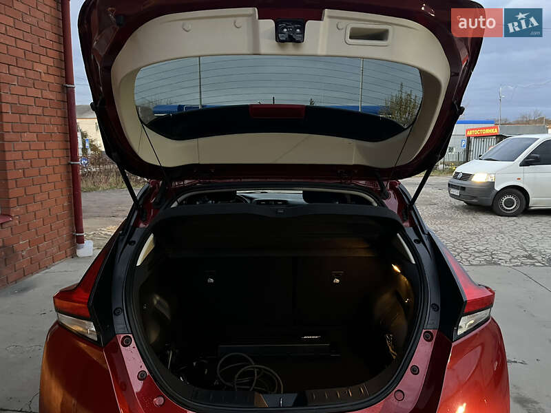 Хэтчбек Nissan Leaf 2020 в Бердичеве фото 17 Хэтчбек Nissan Leaf 2020 в Бердичеве