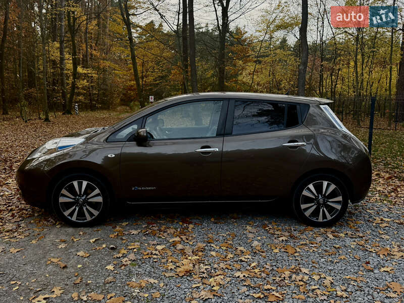 Хэтчбек Nissan Leaf 2017 в Бродах фото 8 Хэтчбек Nissan Leaf 2017 в Бродах