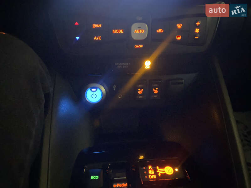 Хетчбек Nissan Leaf 2018 в Дрогобичі