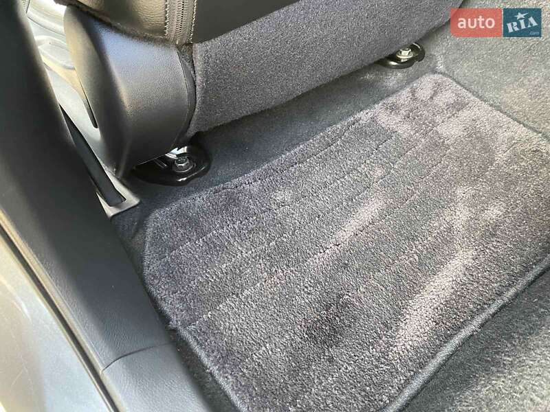 Хэтчбек Nissan Leaf 2015 в Одессе