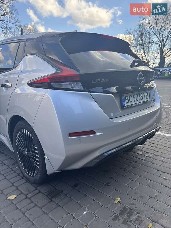 Хэтчбек Nissan Leaf 2024 в Харькове