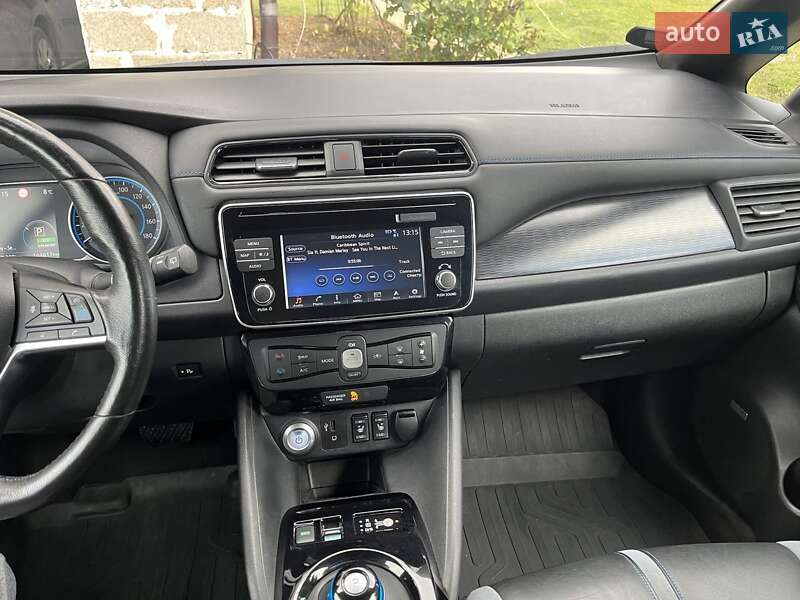 Хэтчбек Nissan Leaf 2018 в Львове