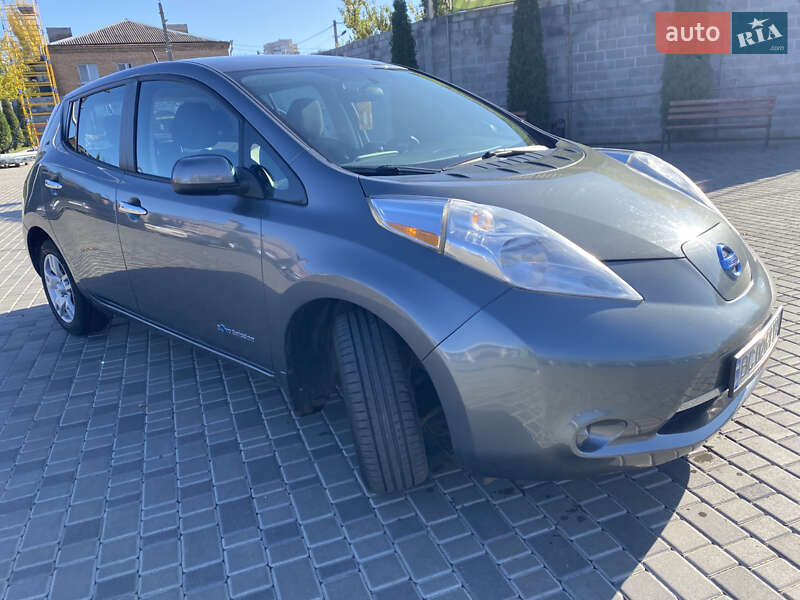 Хэтчбек Nissan Leaf 2015 в Кропивницком фото 9 Хэтчбек Nissan Leaf 2015 в Кропивницком