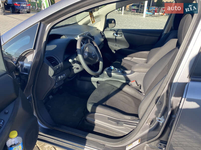 Хэтчбек Nissan Leaf 2015 в Кропивницком фото 14 Хэтчбек Nissan Leaf 2015 в Кропивницком