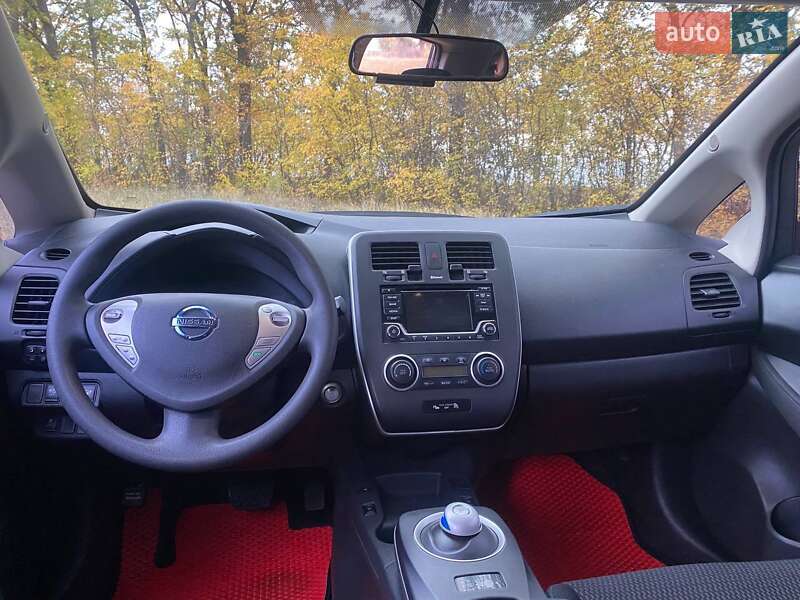Хэтчбек Nissan Leaf 2016 в Харькове фото 8 Хэтчбек Nissan Leaf 2016 в Харькове