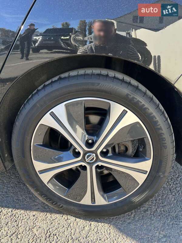 Хэтчбек Nissan Leaf 2018 в Одессе фото 5 Хэтчбек Nissan Leaf 2018 в Одессе