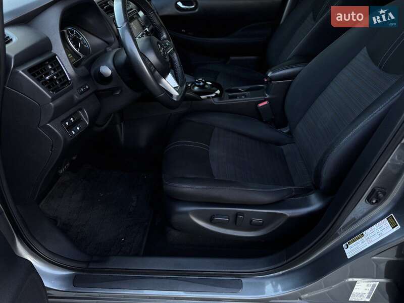 Хэтчбек Nissan Leaf 2018 в Ровно фото 24 Хэтчбек Nissan Leaf 2018 в Ровно