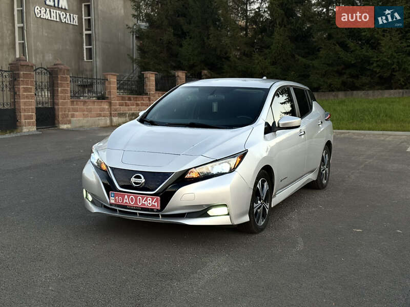 Хэтчбек Nissan Leaf 2018 в Ровно фото 6 Хэтчбек Nissan Leaf 2018 в Ровно