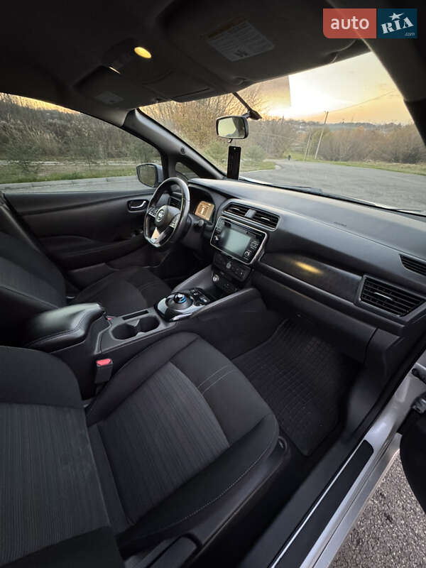 Хэтчбек Nissan Leaf 2018 в Ровно фото 22 Хэтчбек Nissan Leaf 2018 в Ровно