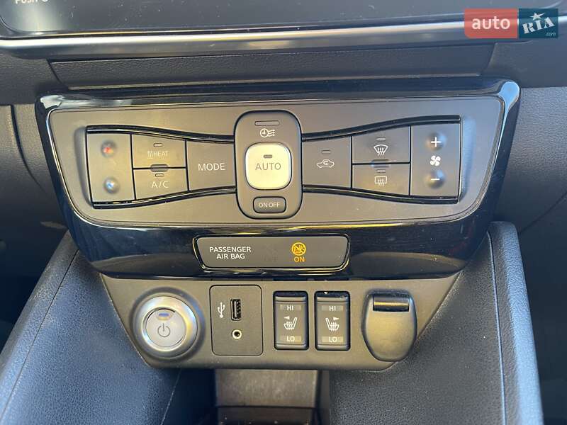 Хэтчбек Nissan Leaf 2018 в Львове фото 17 Хэтчбек Nissan Leaf 2018 в Львове