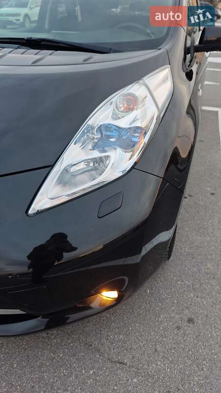 Хэтчбек Nissan Leaf 2017 в Каменец-Подольском фото 18 Хэтчбек Nissan Leaf 2017 в Каменец-Подольском