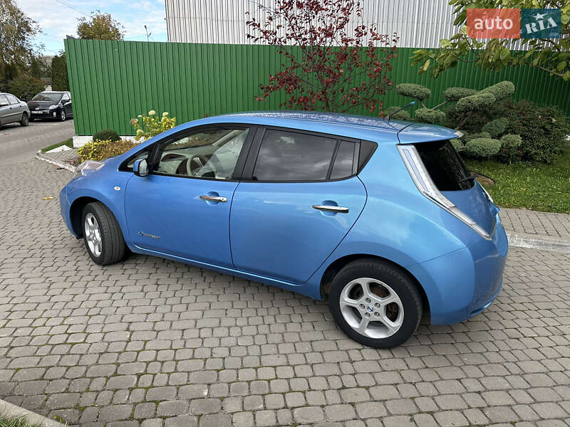 Хэтчбек Nissan Leaf 2012 в Луцке фото 9 Хэтчбек Nissan Leaf 2012 в Луцке