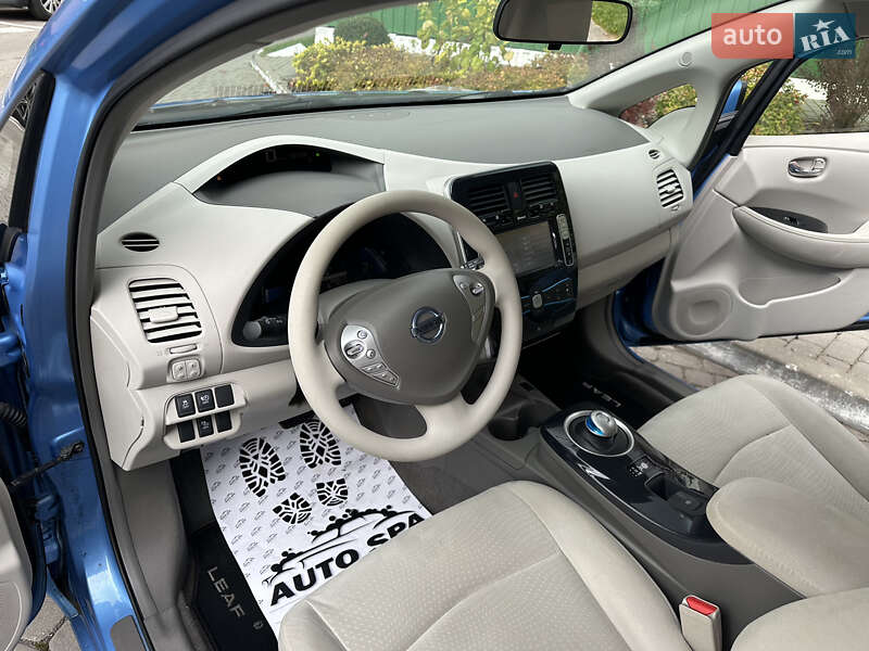 Хэтчбек Nissan Leaf 2012 в Луцке фото 26 Хэтчбек Nissan Leaf 2012 в Луцке