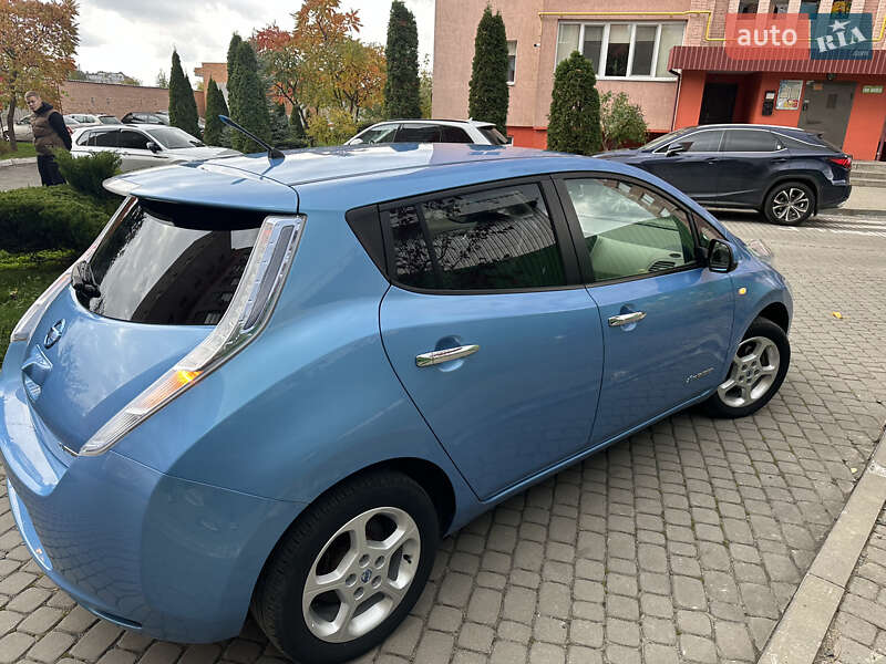 Хэтчбек Nissan Leaf 2012 в Луцке фото 33 Хэтчбек Nissan Leaf 2012 в Луцке