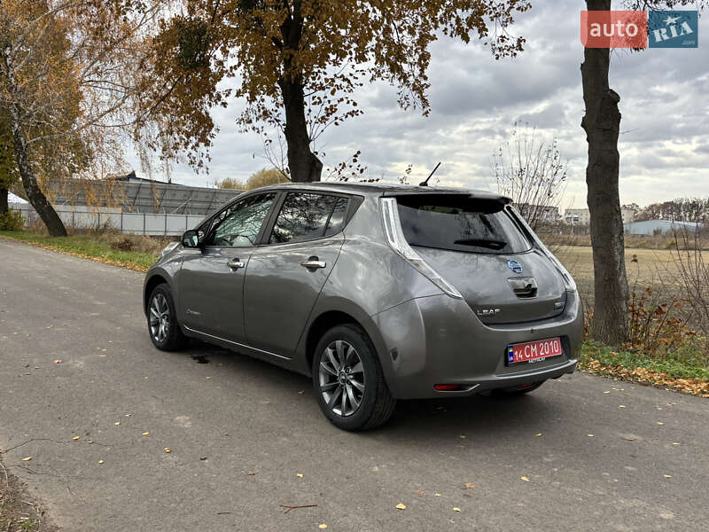 Хэтчбек Nissan Leaf 2014 в Владимире