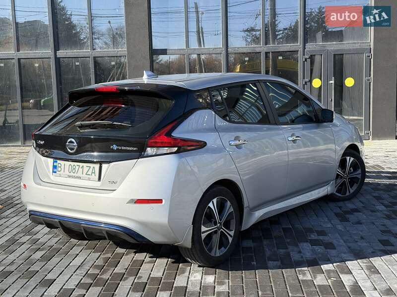 Хетчбек Nissan Leaf 2020 в Полтаві