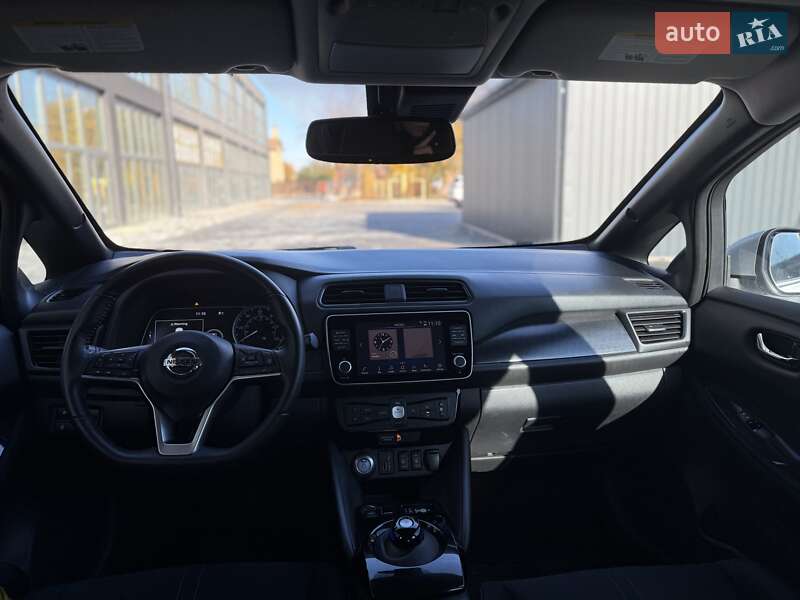 Хетчбек Nissan Leaf 2020 в Полтаві