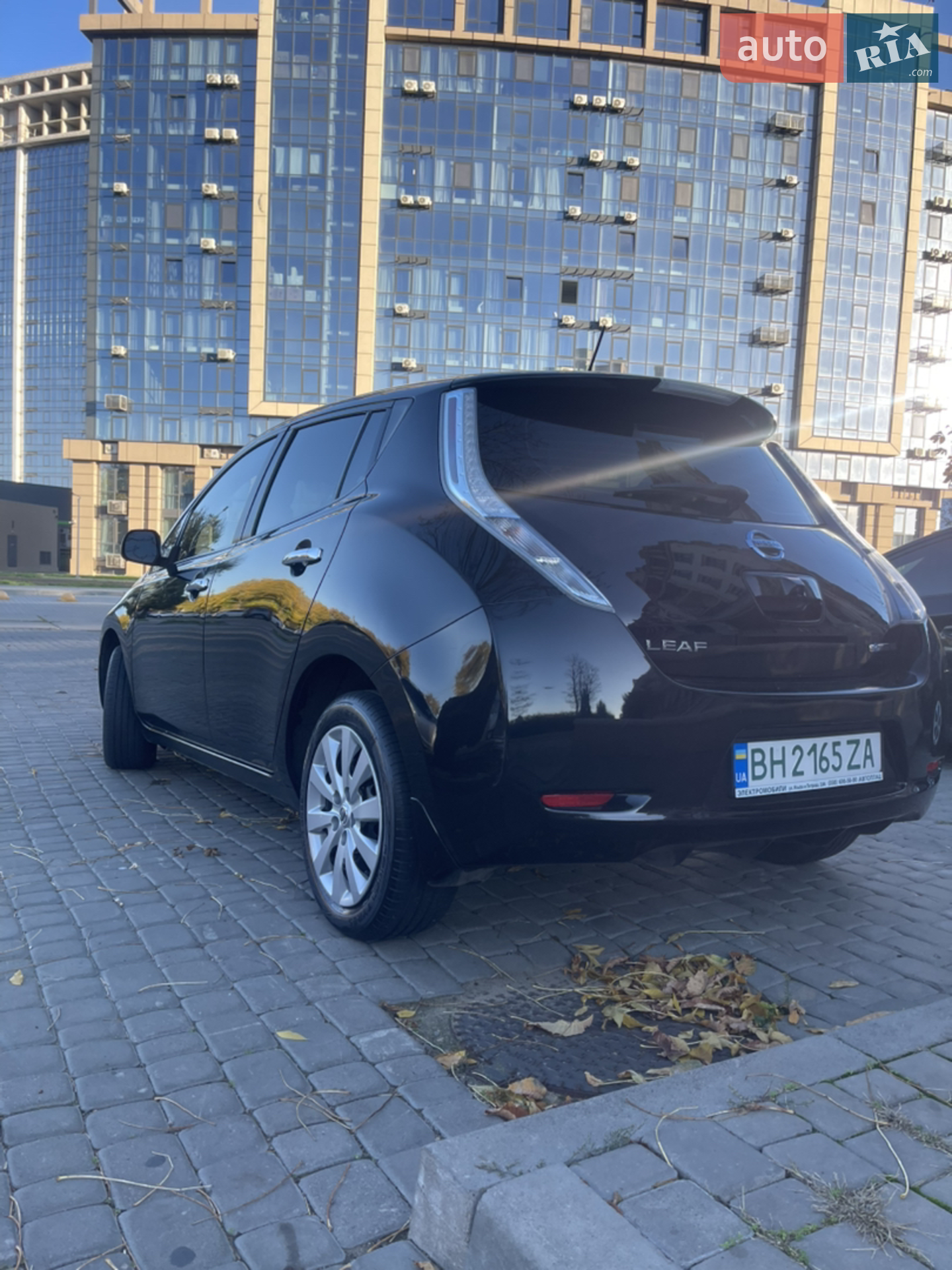 2015 Nissan Leaf - мініатюра 8