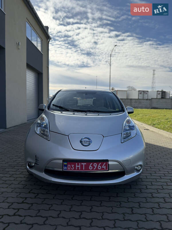 Хэтчбек Nissan Leaf 2012 в Радехове фото 2 Хэтчбек Nissan Leaf 2012 в Радехове