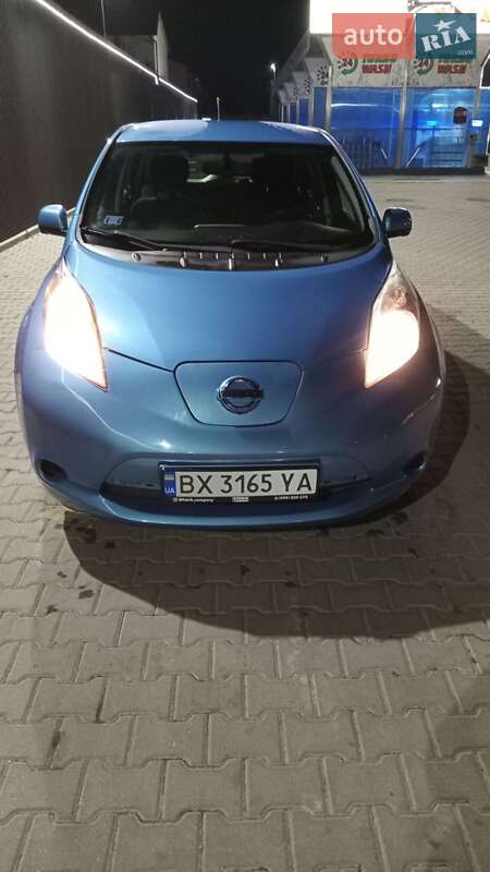 Хетчбек Nissan Leaf 2013 в Кам'янець-Подільському фото Хетчбек Nissan Leaf 2013 в Кам'янець-Подільському