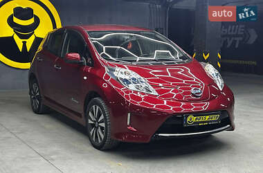 Хэтчбек Nissan Leaf 2014 в Черновцах