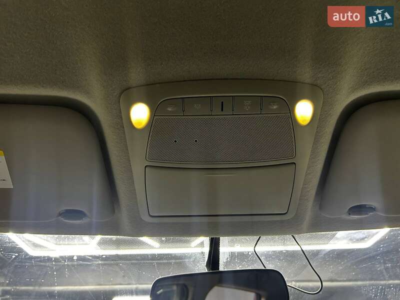 Хэтчбек Nissan Leaf 2014 в Черновцах