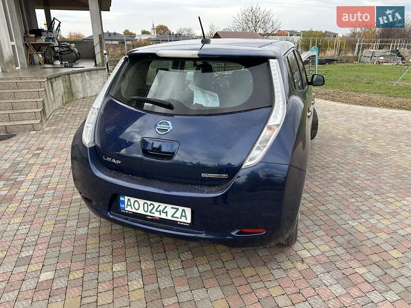 Хэтчбек Nissan Leaf 2016 в Ужгороде фото 5 Хэтчбек Nissan Leaf 2016 в Ужгороде